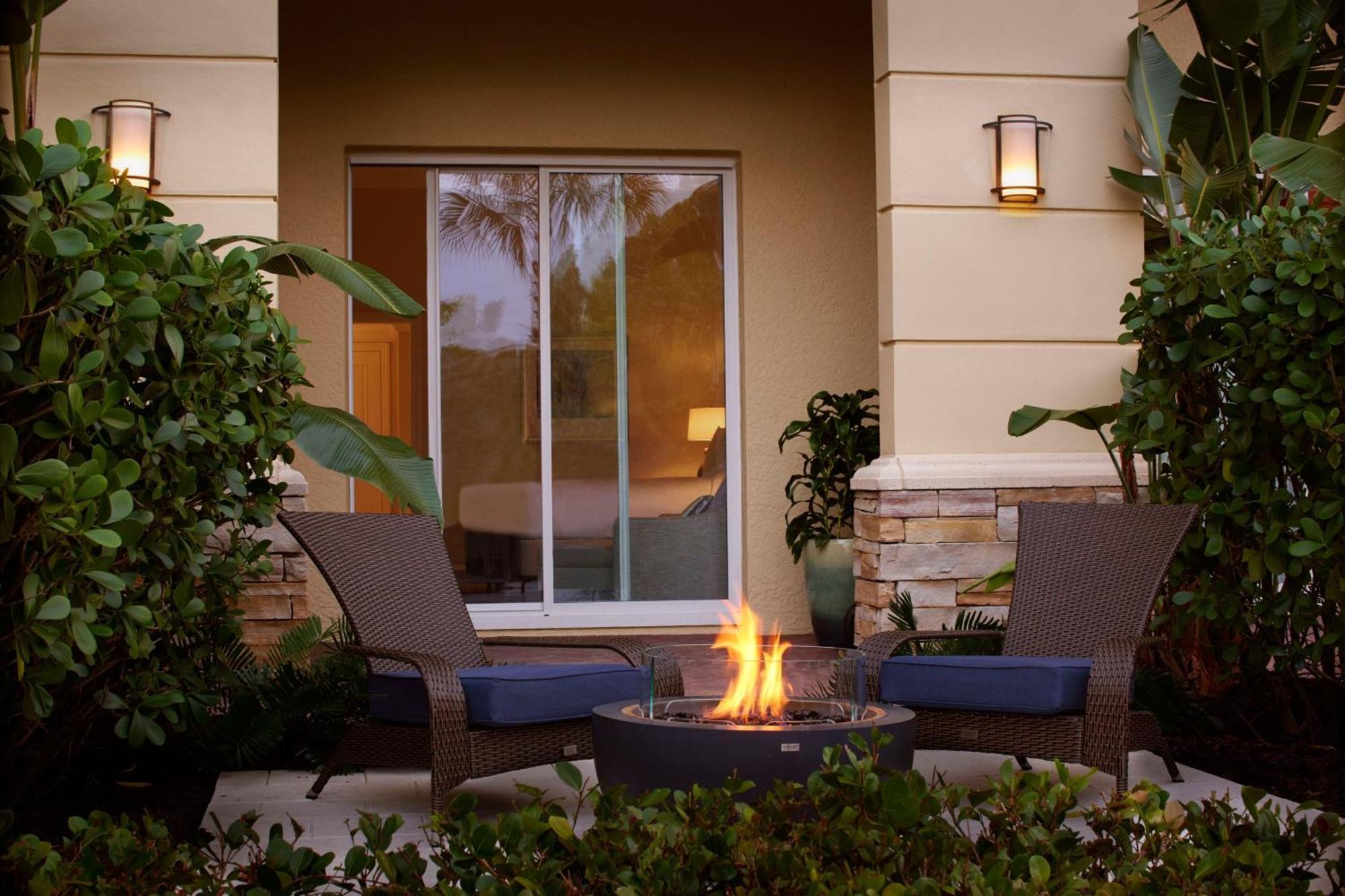 The Ritz-Carlton Naples, Tiburon Hotell Eksteriør bilde