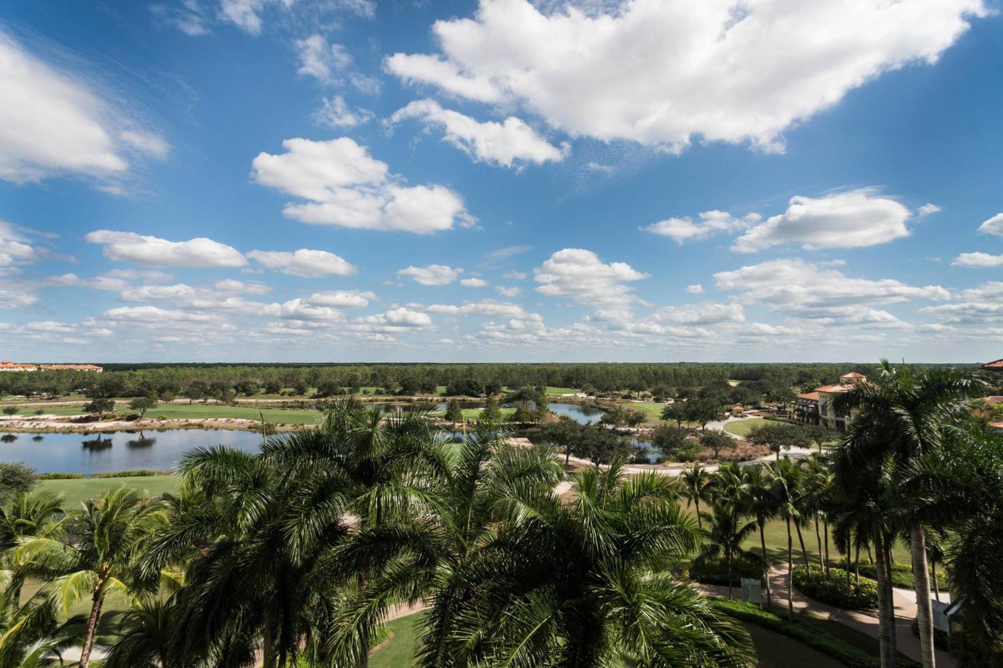 The Ritz-Carlton Naples, Tiburon Hotell Eksteriør bilde